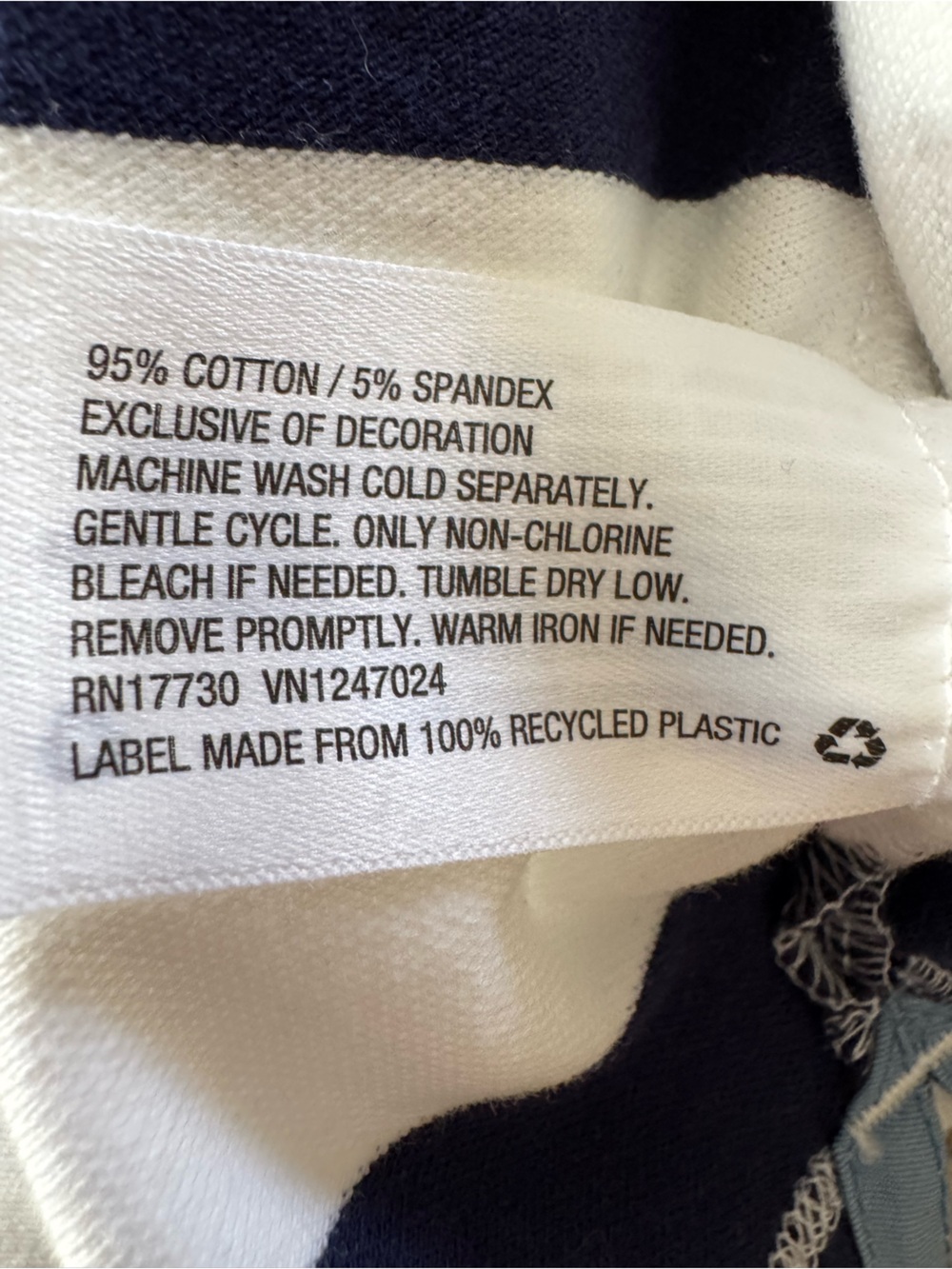 NWT Vineyard Vines Navy/White Striped Sleeveless Shift Dress - size S - Picture 11 of 11